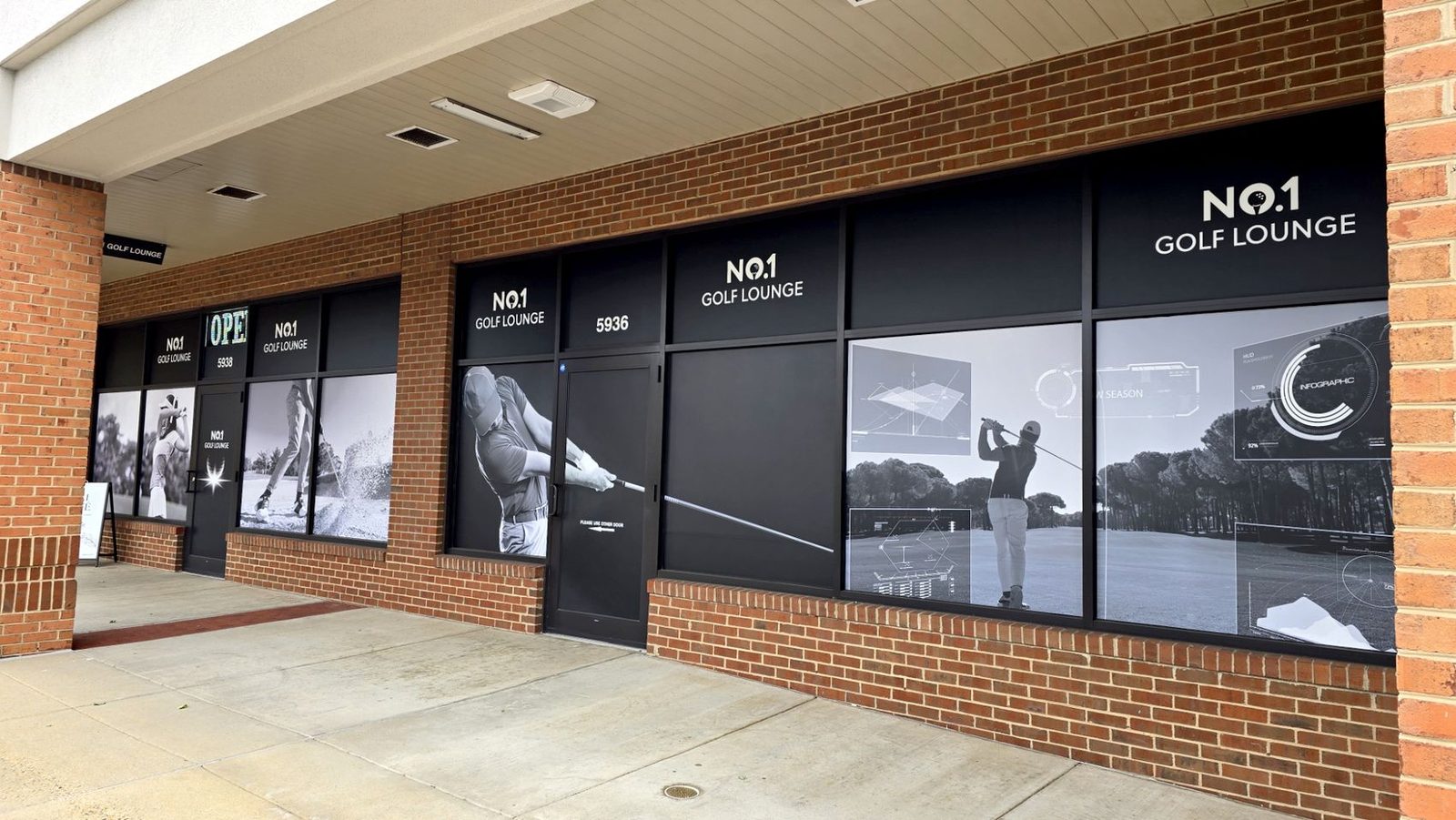 Storefront Window Graphics for No.1 Golf Lounge in Northern Virginia